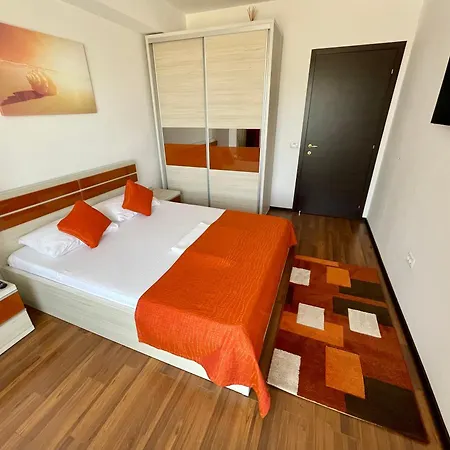 Alcovista Summerland Mamaia